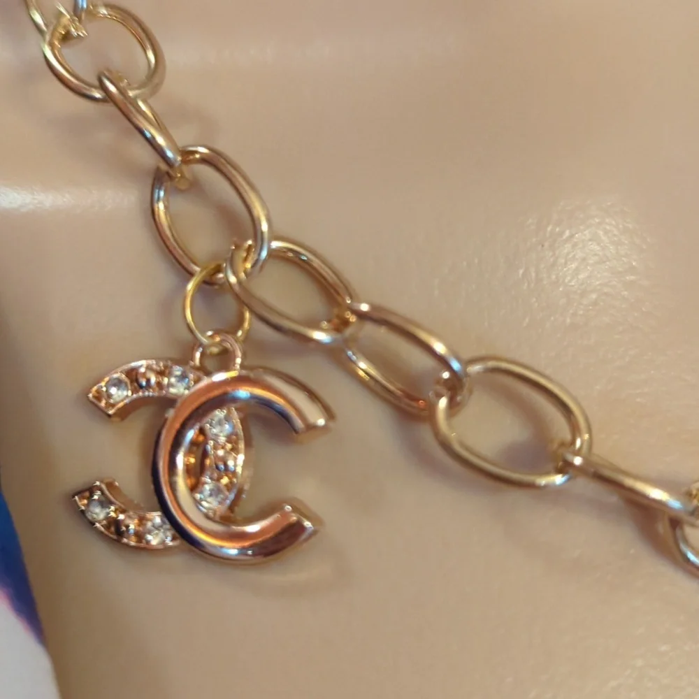 Chanel Charm Necklace - Picture 5 of 13